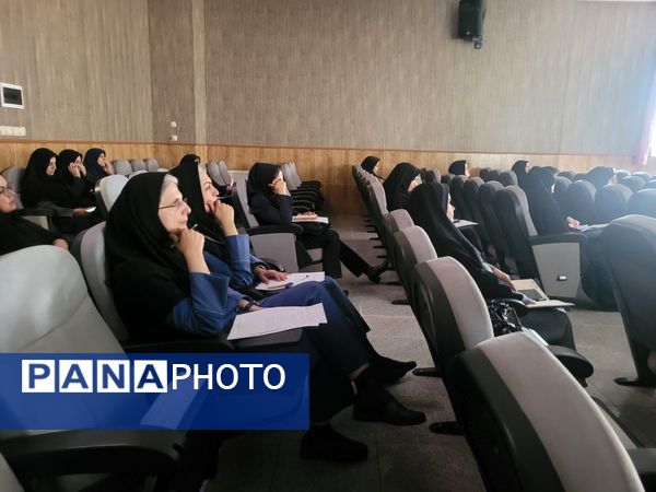 آغاز طرح ملی «توانا» با برگزاری دوره‌ ضمن خدمت در ناحیه سه مشهد