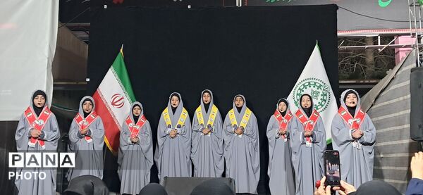 غرفه سازمان دانش آموزی خراسان رضوی در تجمعات شبانه