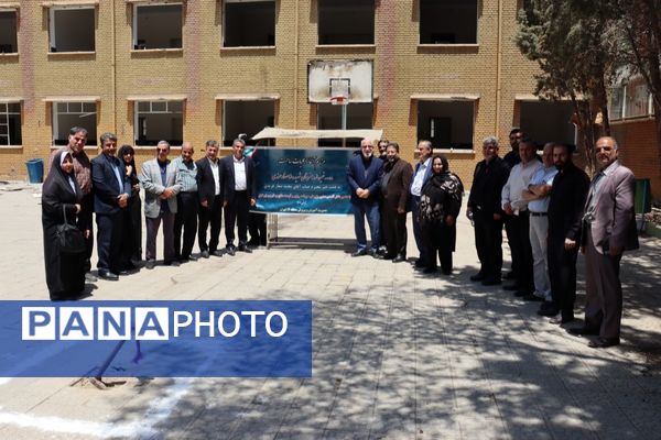 کلنگ زنی هنرستان شهید رضا صفار هرندی 