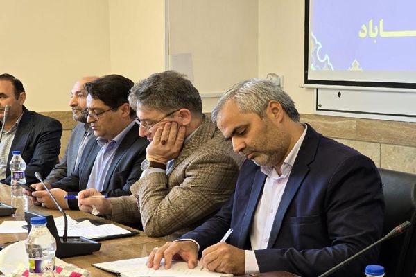 فصل تازه خدمت‌رسانی؛ مهدی ذبیحی بر سکوی مدیریت آموزش و پرورش گناباد