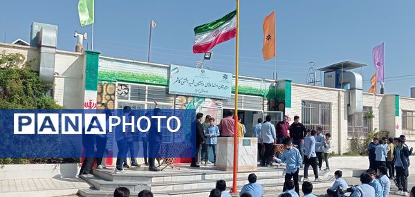 مسابقات درون مدرسه‌ای حل مکعب روبیک در دبیرستان شهید بهشتی کاشمر