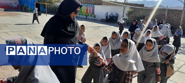 بیست و هشتمین دوره انتخابات شورای دانش آموزی در زاوه