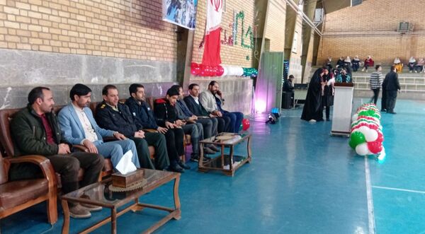 برگزاری المپیاد ورزشی در کبودرآهنگ با تأکید بر تلاش علمی و هوشیاری دانش‌آموزان