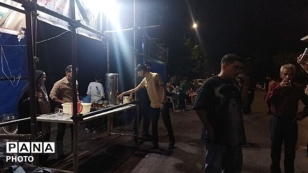 موکب شهدای روستای آهوان در صد و چهارمین شب از اجتماعات مردمی 