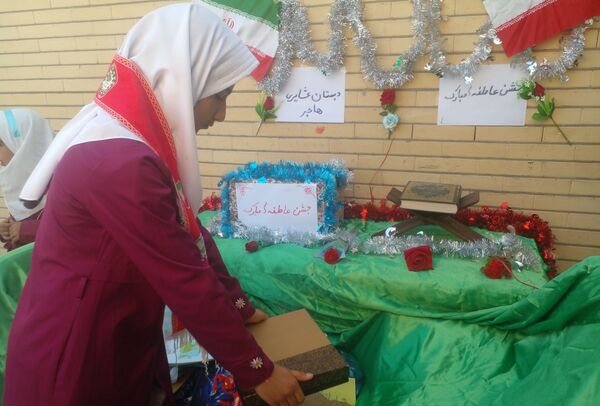 برگزاری جشن عاطفه‌ها در مدارس عشایری استان کرمان 
