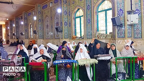 نماز جمعه عبادی و سیاسی در مصلی یاسوج