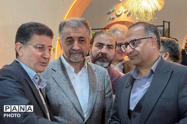 بازنمایی ظرفیت‌های تولیدی و فرهنگی فیروزکوه در ششمین نمایشگاه بین‌المللی توانمندی‌های روستایی و عشایری