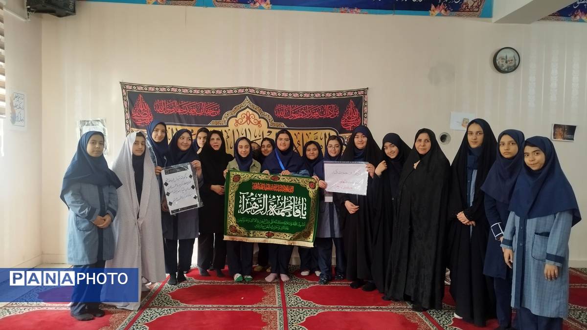 سلسله جلسات تبیین حدیث شریف کساء در دبیرستان شاهد تکتم ناحیه ۳