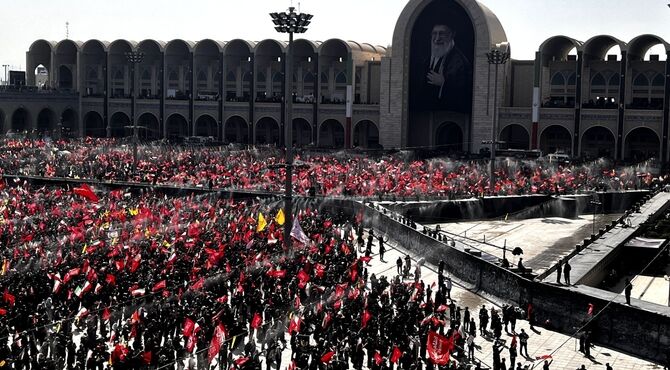 هم‌افزایی خبرنگاران بروجنی و تهرانی در انعکاس مراسم تشییع