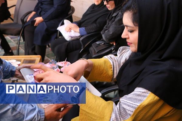 مراسم گرامیداشت روز دانش‌آموز  در دبیرستان نبوت شهرستان ملارد