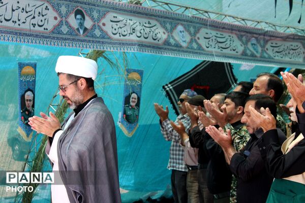 پذیرایی یاران خراسانی از زائران رهبر شهید در مهمانک