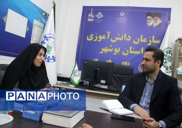 نشست هم‌اندیشی معاون پرورشی و تربیت‌بدنی آموزش‌ و پرورش شهرستان گناوه با رئیس سازمان دانش‌آموزی استان بوشهر 