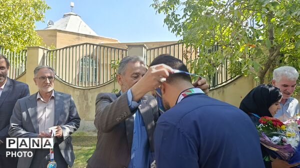 تجلیل از مقام سوم کاراته‌کای تویسرکانی در مسابقات بین‌المللی ترکیش اوپن ترکیه