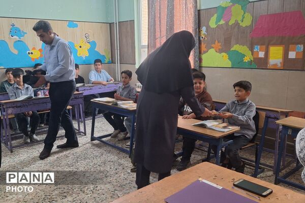 بازدید معاون آموزش ابتدایی وزارت آموزش‌وپرورش از پایگاه «طرح حامی» - 2