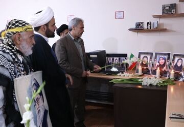 1200 دانش‌آموز شهید با سن کمتر از ۱۵ سال در کشور داریم؛ خون شهید جریان‌ساز و حرکت‌آفرین است