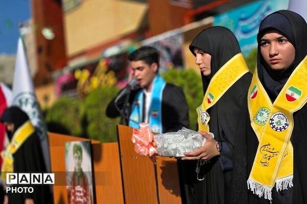 مراسم متمرکز بازگشایی مدارس شهرستان رباط‌کریم در مدرسه شاهد بهشت