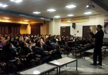 شکاف بین نسلی، زمینه‌ها چالش‌ها و کاربردها