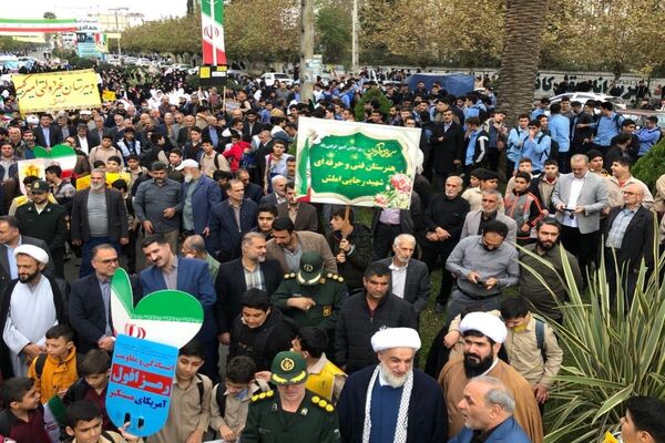 13 آبان و حضور حداکثری دانش‌آموزان املشی