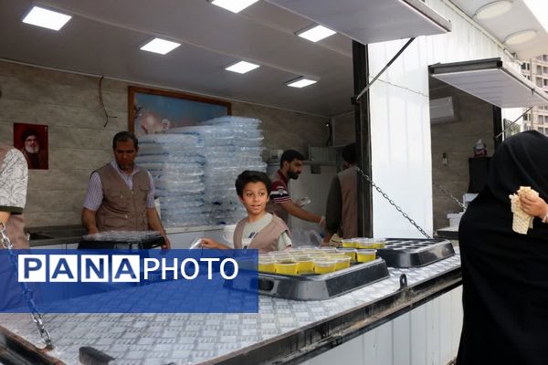 جلوه‌های عاشقانه سه‌شنبه‌های جمکران