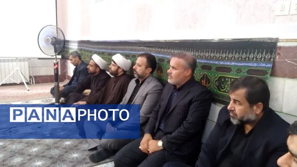 مراسم زیارت عاشورا و درس اخلاق در مدرسه زینب کبری شازند