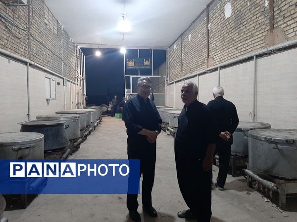 توزیع ۲۰ دیگ شله به عنوان نذر توسط خادم حرم مطهر رضوی و خیر بزرگ شهر مشهد مقدس