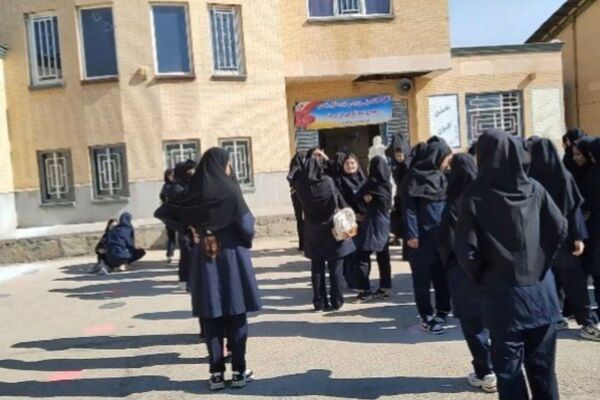 مانور بازگشایی هنرستان‌ حضرت زهرا(س) و صدیقه‌کبری(س) در شهرستان فامنین 