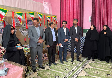 زنگ مهر و اولیا در مدرسه ارشاد شهرستان خاتم