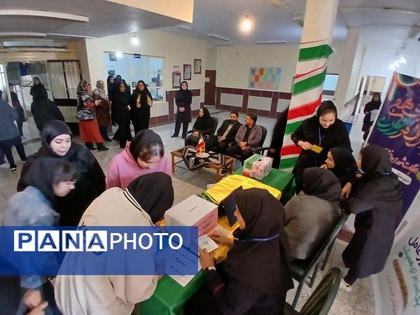 انتخابات شورای دانش‌آموزی و شهردار مدرسه در دبیرستان و هنرستان حدیث کساء ناحیه یک شهرری