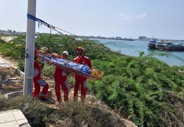 آژیر مانور آمادگی در مقابله با سونامی در چابهار نواخته شد