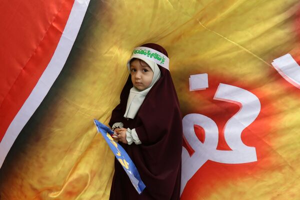 اجتماع عظیم منتظران ظهور در میدان شهدا مشهد