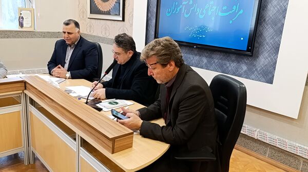 اهمیت برگزاری نماز و اجرای طرح نماد در مدارس