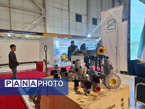 روز سوم از نمایشگاه پژوهش و فناوری در مشهد