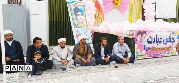 شکوه بندگی هزار روزه‌اولی در مصلی رودبار جنوب