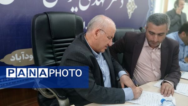 ملاقات مردمی استاندار مازندران با شهروندان محمودآباد