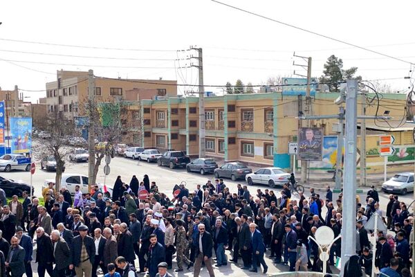 شور انقلابی در پیشوا، همه یکصدا برای ایران در 22 بهمن