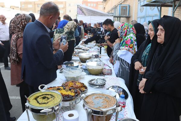 جشنواره فرهنگی و بومی محلی و نمایشگاه دستاوردهای روستائیان بخش کهریزک 