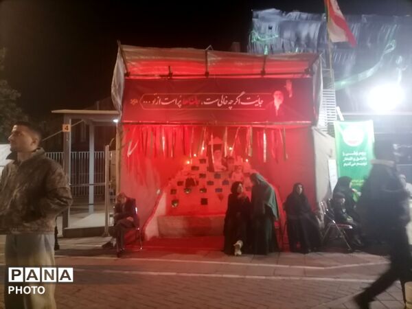 حماسه پنجاه و دومین شب حضور مردم همدل و متحد