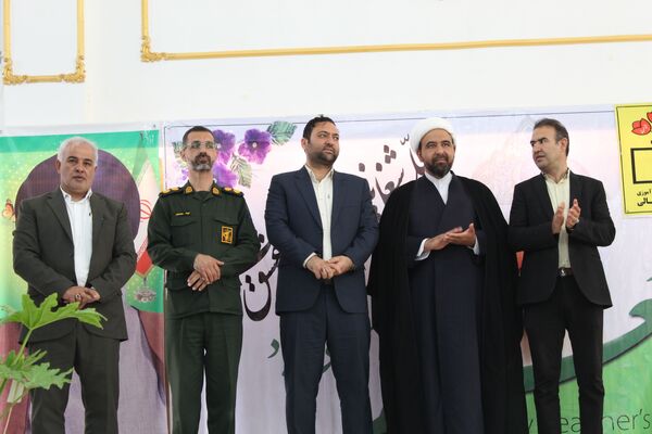 همایش گرامیداشت هفته معلم در شهرستان گرمه