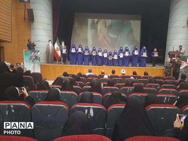همایش تبیین نقش رسانه در جنگ تحمیلی