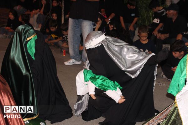 شکوه حماسه عاشورا در اجرای تئاتر شهادت حضرت امام حسین(ع) در نظرآباد