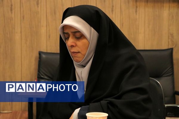 نشست بهسازی مدارس در بهارستان‌دو