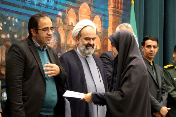 تجلیل از برگزیدگان پنجمین جشنواره رسانه ای ابوذر یزد