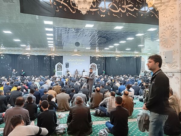 برگزای مراسم شب قدر و نوزدهم ماه رمضان در امامزاده سید حمزه کاشمر