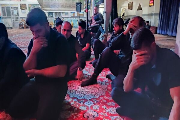 مراسم عزاداری امام حسین(ع) در شهر بار 