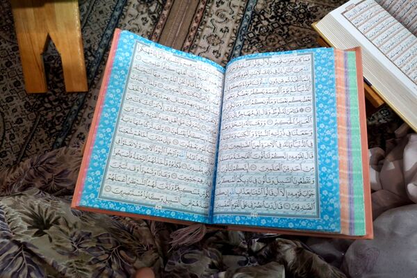 اعتکاف دانش‌آموزان در مسجد امام حسین رباط‌کریم