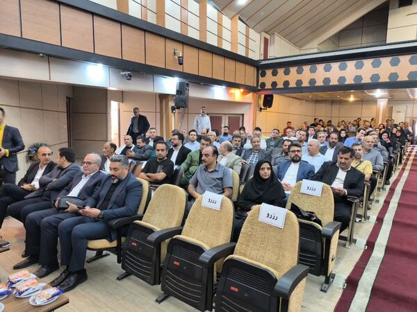 آیین افتتاحیه کنگره شهدای اصناف و بازاریان البرز