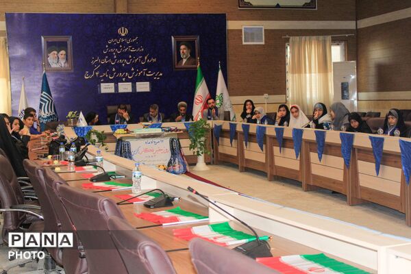 تقدیر از خبرنگاران  پانا  ناحیه چهار کرج به مناسبت روز خبرنگار