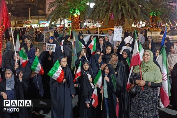غرفه شهدای دانش آموز ورامین میزبان شما در میدان امام حسین(ع)