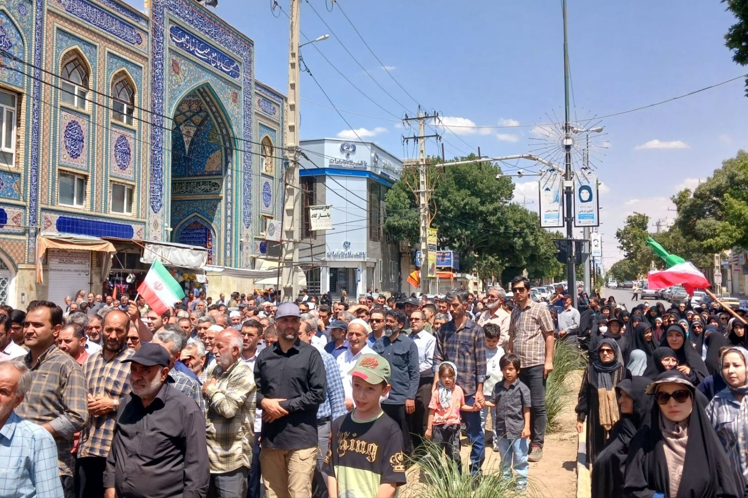 راهپیمایی جمعه خشم و نصر شهرستان قروه