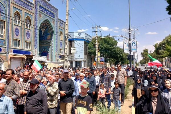 راهپیمایی جمعه خشم و نصر شهرستان قروه